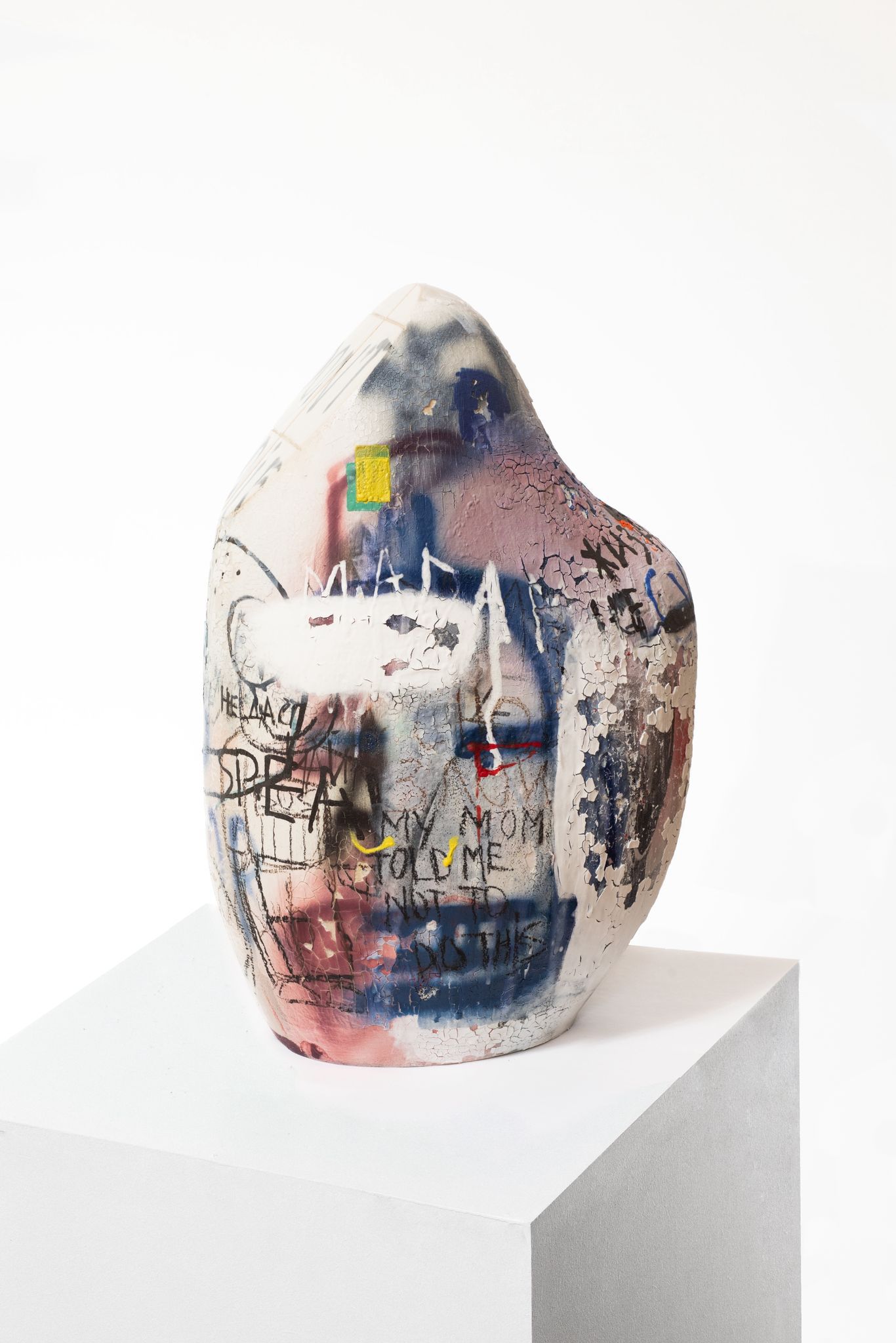 I also want to by Lora Zyuzina – Clay and Porcelain Sculpture, 2025